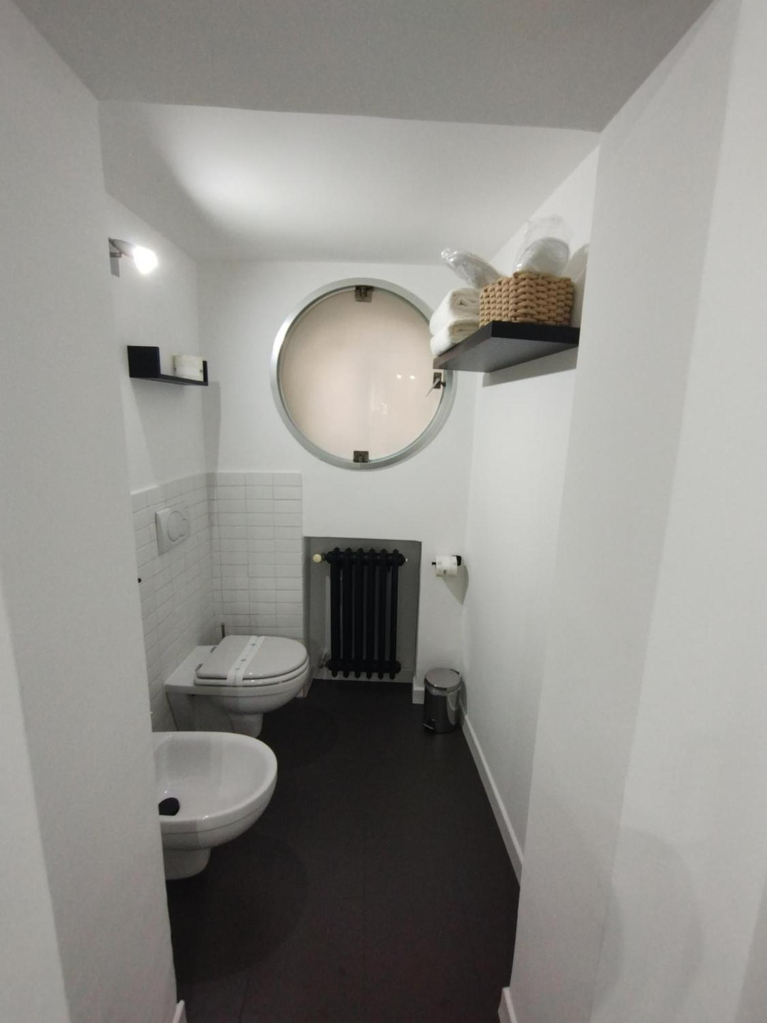 Palazzo Cusani Charming Rooms Vercelli Kültér fotó